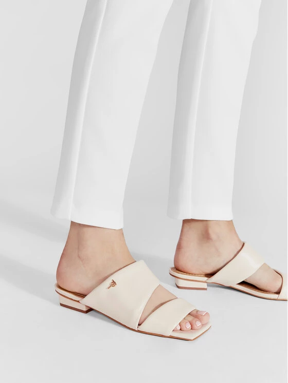 Eva Longoria Γυναίκες Παντόφλες EL-05-05-000617 Μπεζ 2 Eva Longoria Γυναίκες Παντόφλες EL-05-05-000617 Μπεζ - Image 2